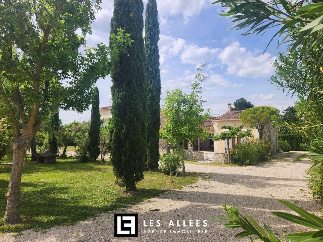 Maison à SAINT-REMY-DE-PROVENCE