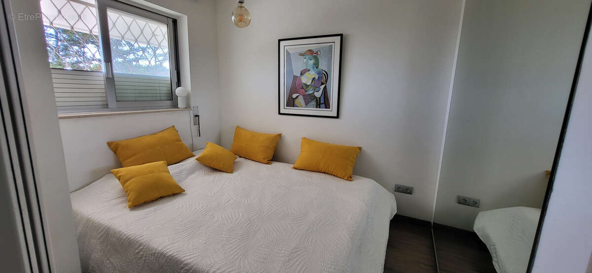 Trés beau 2 pièces de 40 m2 en vente à Marina Baie des Anges - photo 3