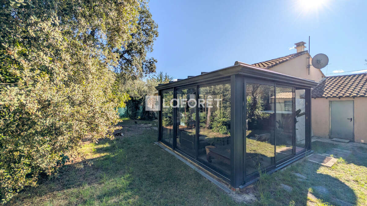 Maison à SAINT-BAUZILLE-DE-MONTMEL