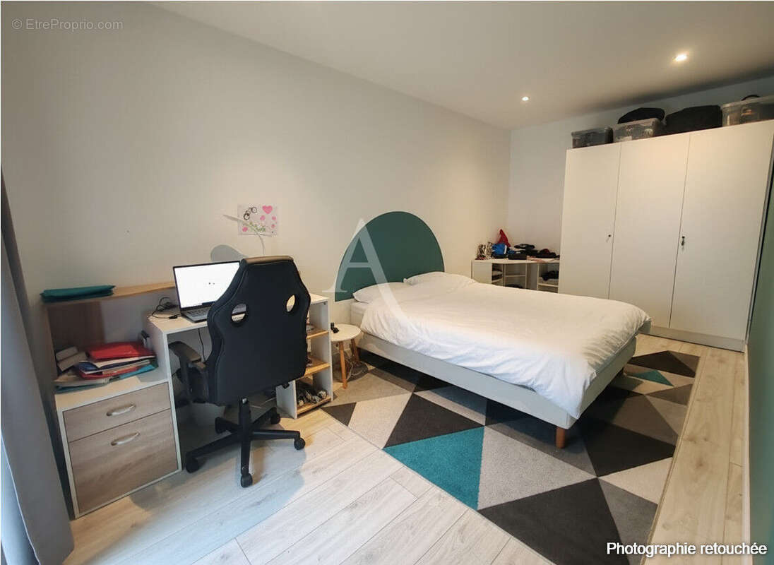 Maison à LES MONTILS