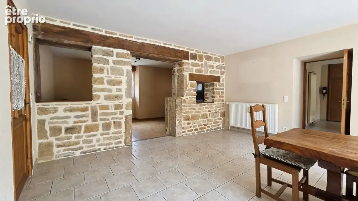 Maison de village, 156m², 3 chambres, dépendances, terrain 2432m² - photo 4