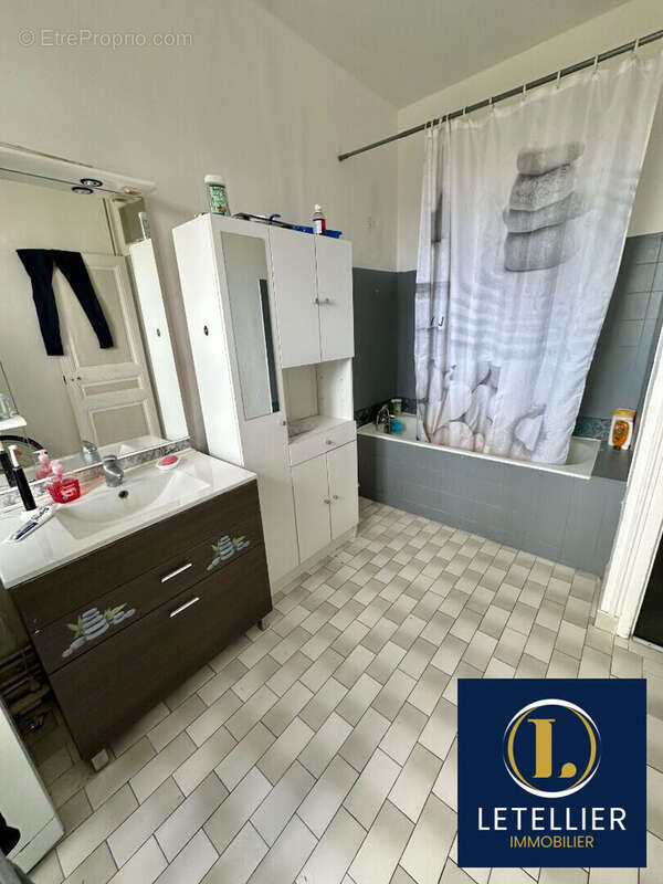 Appartement à SOTTEVILLE-LES-ROUEN