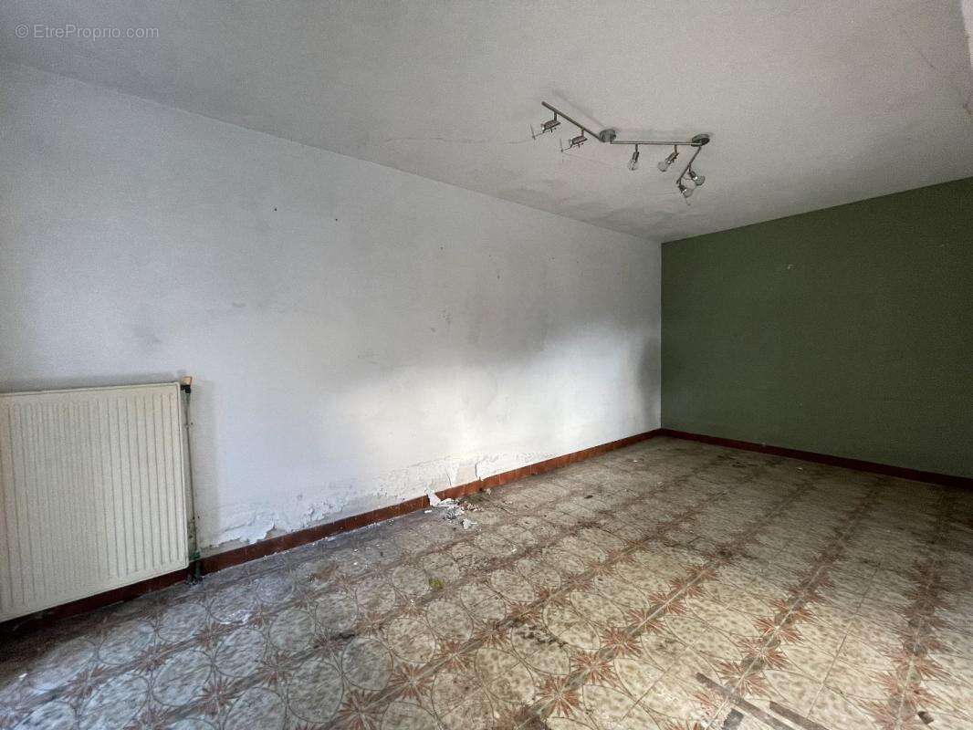 Maison à BUSSIERE-GALANT