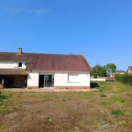 1 n°1 - Maison à VALINES