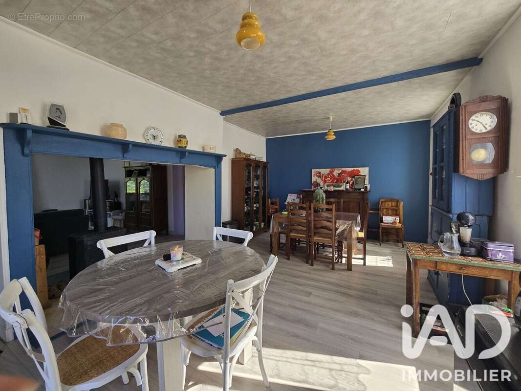 Maison 102 m² à Grezels  - photo 7