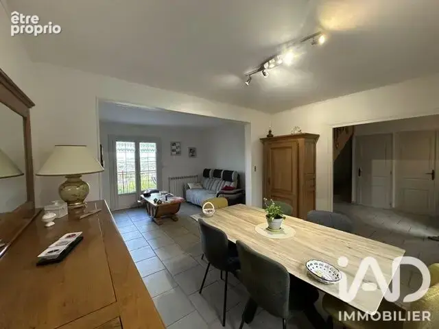 Photo 1 - Maison à PARON