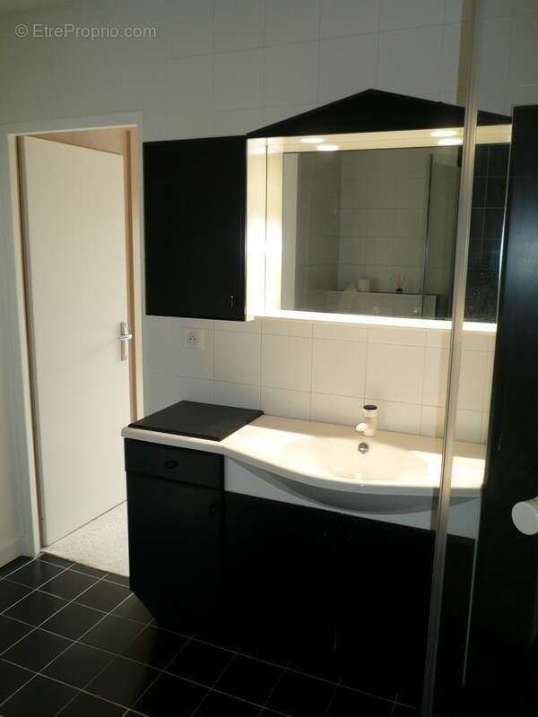 Appartement à COGNAC