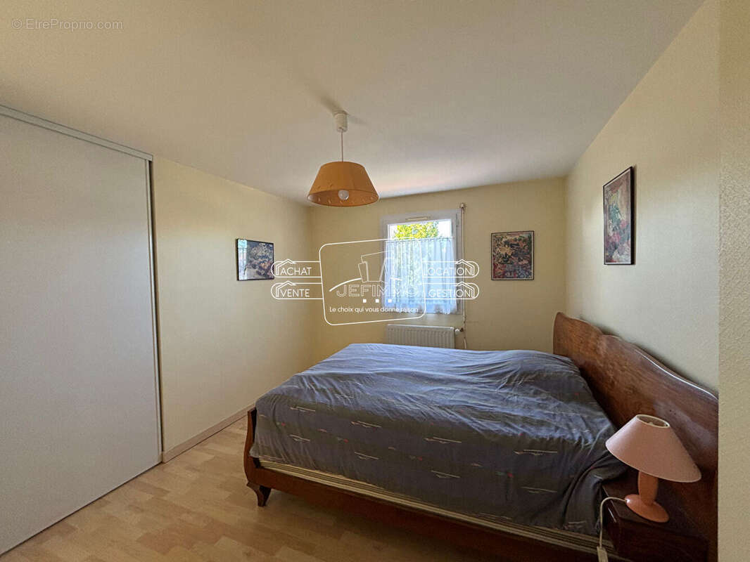 Maison à SAINT-JULIEN-DE-CONCELLES