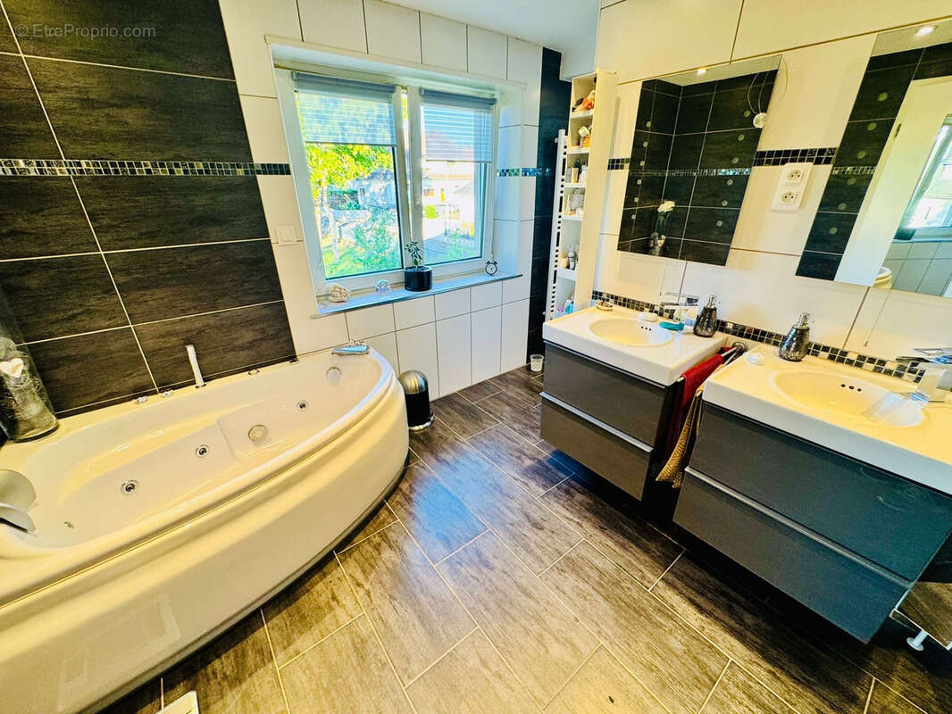 Maison à SARREGUEMINES