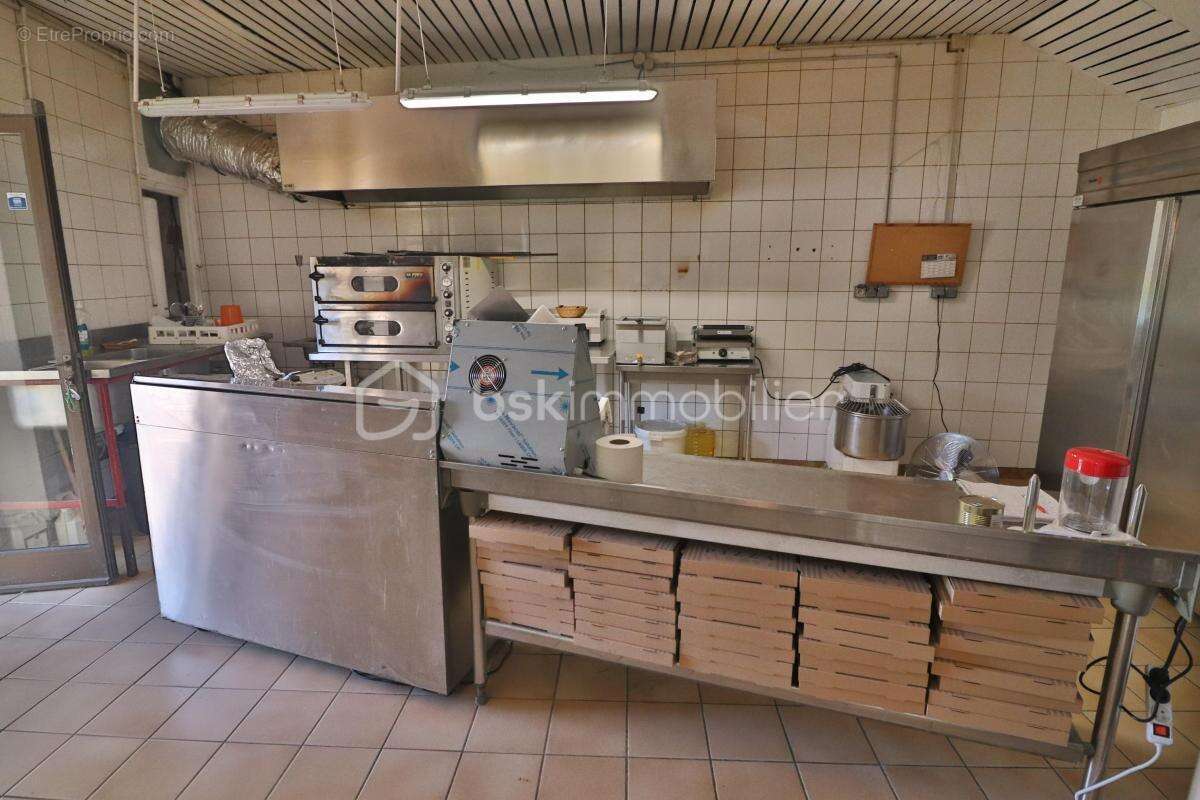 Commerce bar et snack 171m² avec terrasse - photo 10