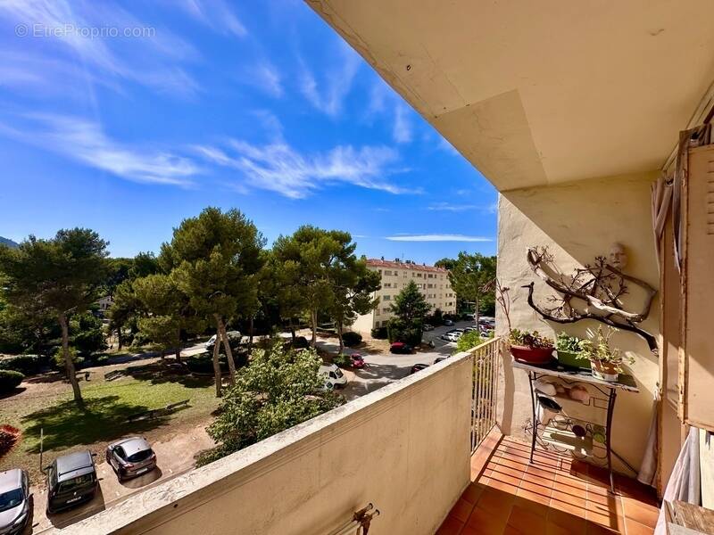 Appartement à MARSEILLE-9E