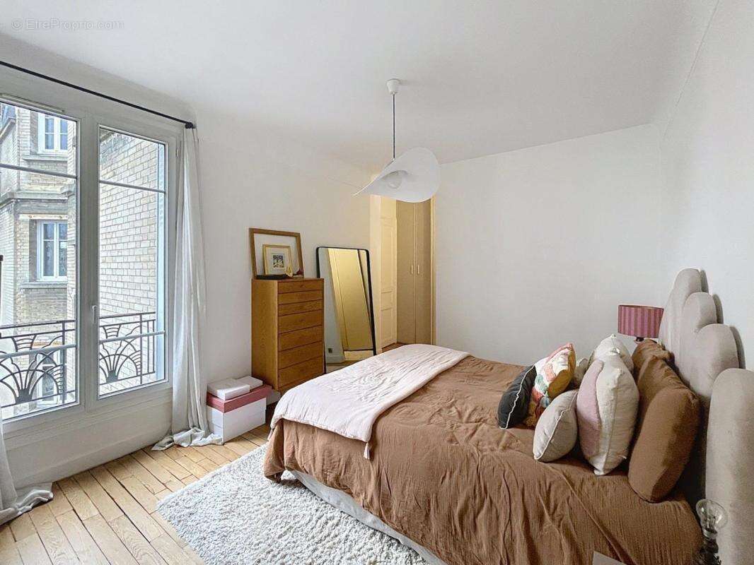 Appartement à ASNIERES-SUR-SEINE