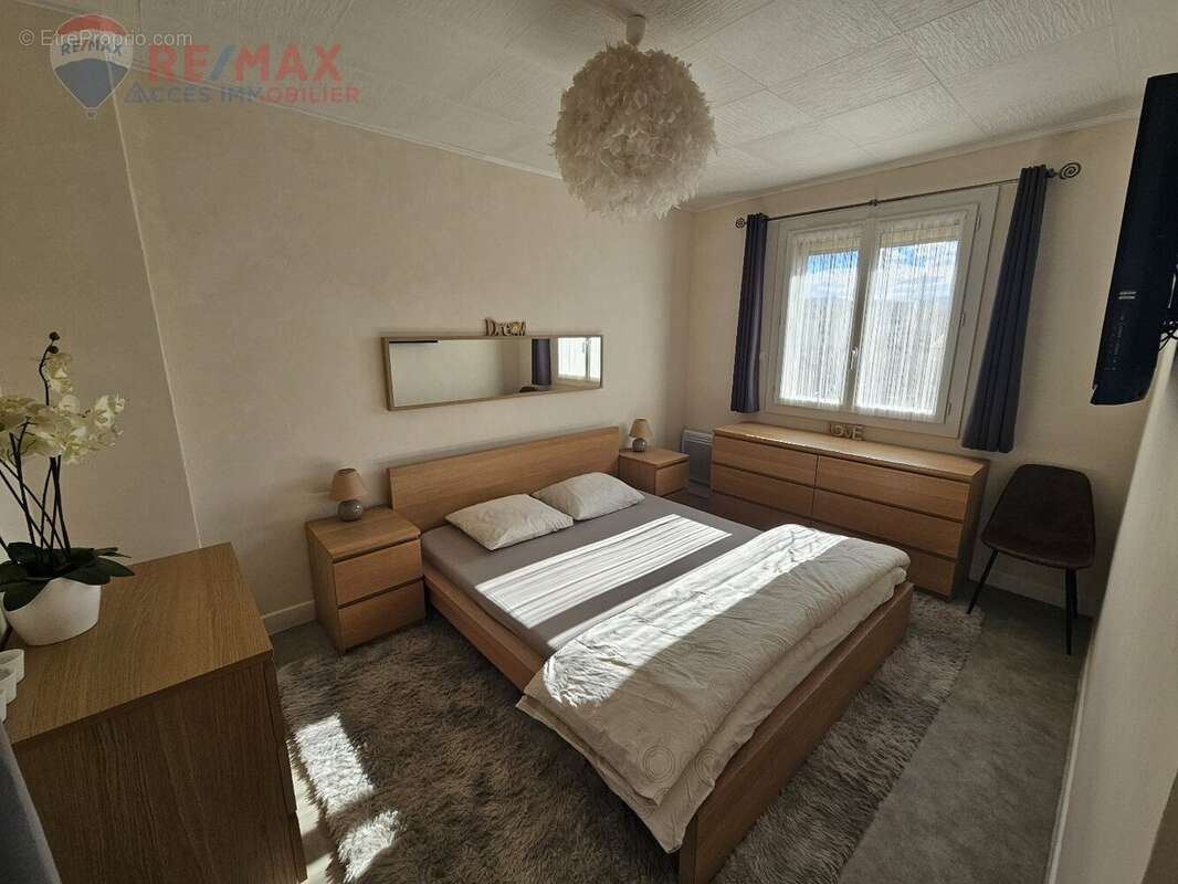 Maison à AIGUES-VIVES