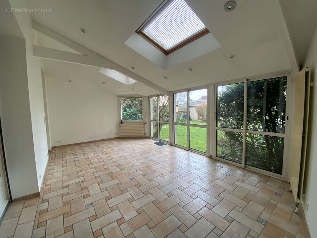 Maison à LA FERTE-BERNARD