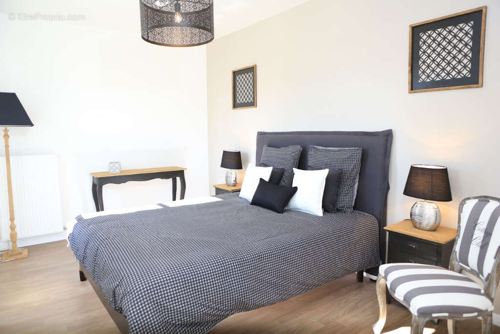 Appartement à SERRIS