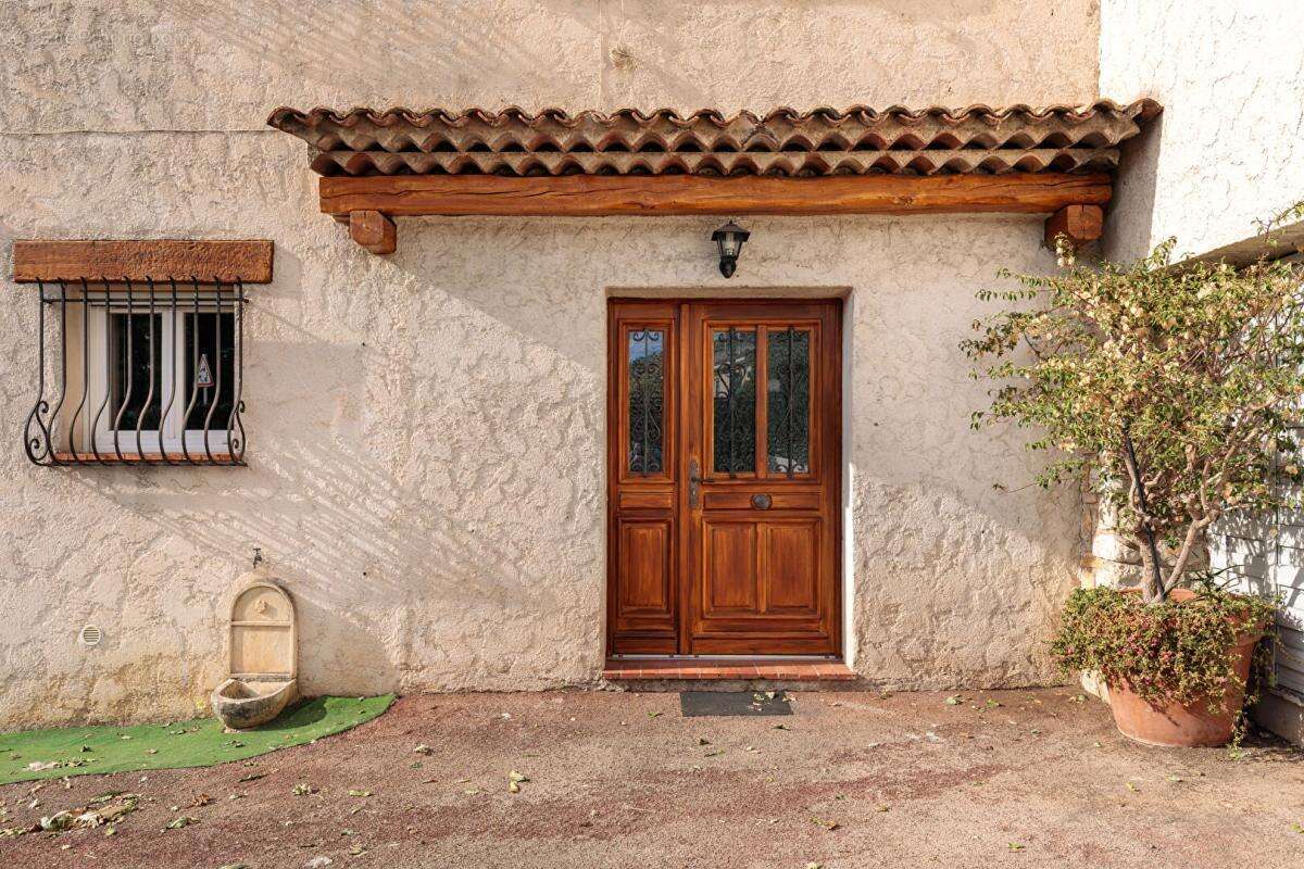 Appartement à PEYMEINADE