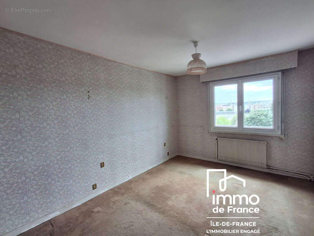 Appartement à MANTES-LA-JOLIE