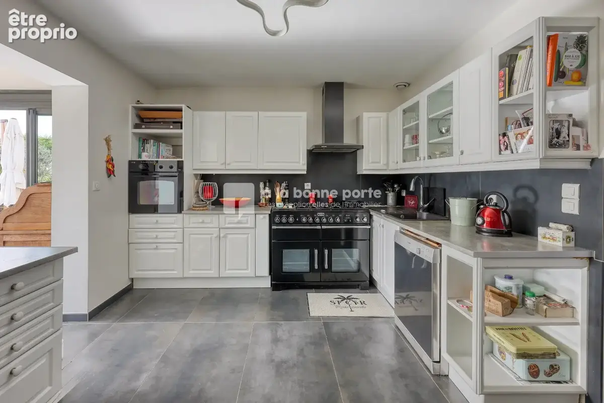 Maison 5 pièces 120 m² à vendre à La Cadiere-D'azur (83740) - photo 8