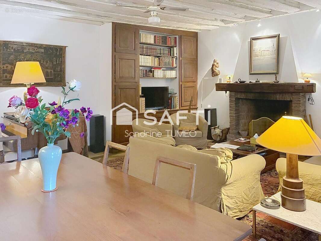 Photo 2 - Maison à ARBOIS