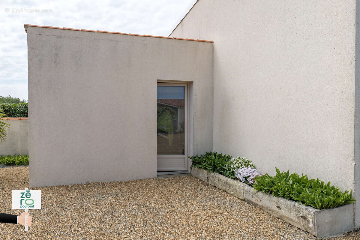 Maison à NALLIERS