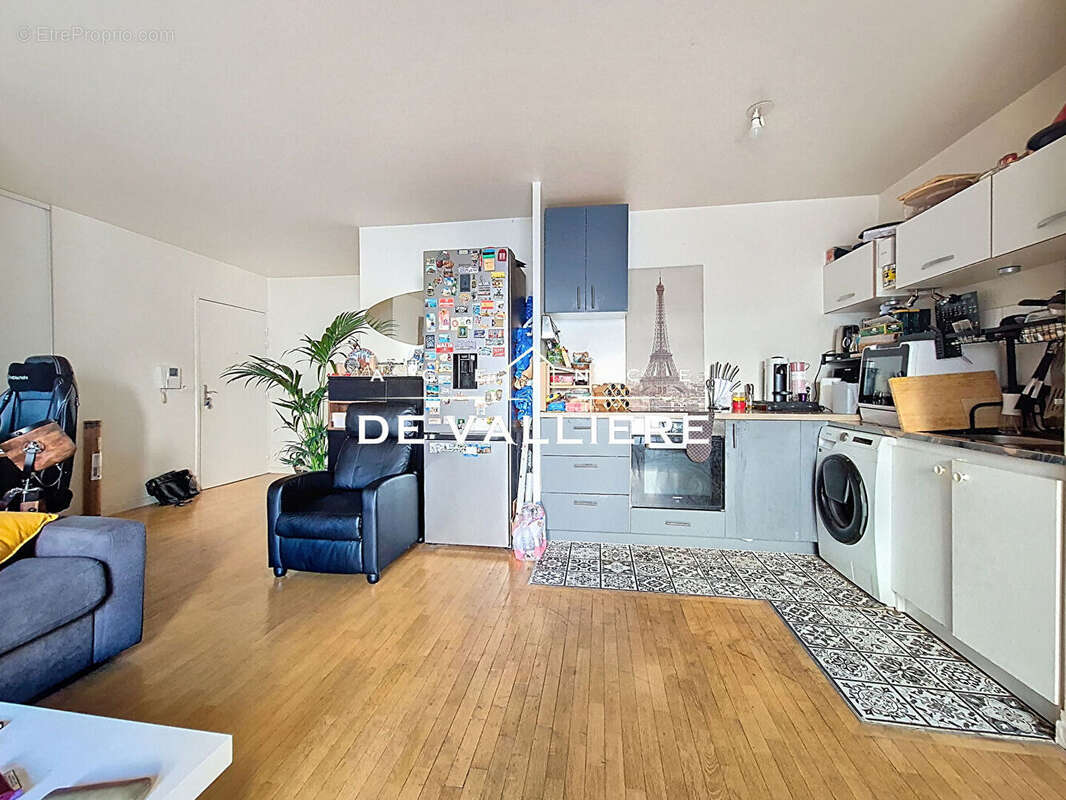 Appartement à NANTERRE