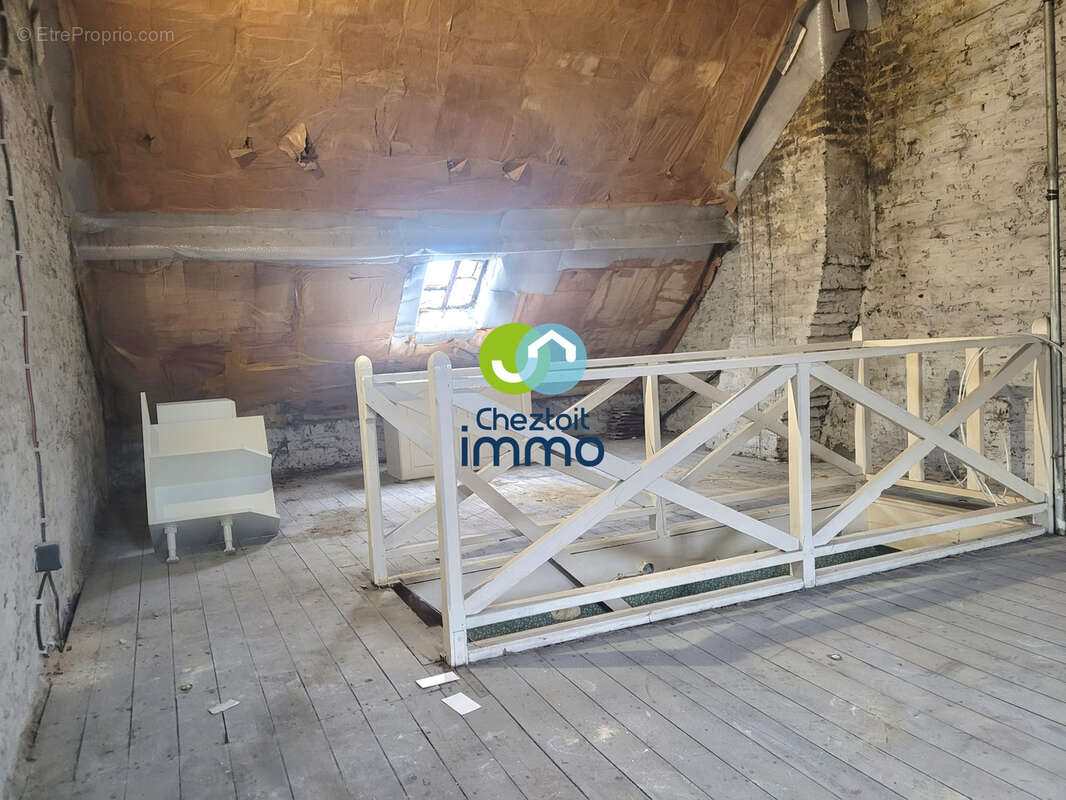 Maison à PONT-A-VENDIN