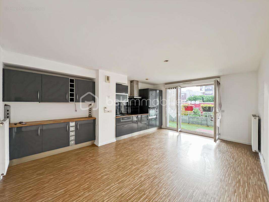 Appartement à LIMEIL-BREVANNES