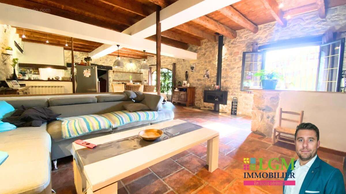 Demeure de caractère avec piscine lagon et jardin paysager – Aux portes des Cévennes - photo 5