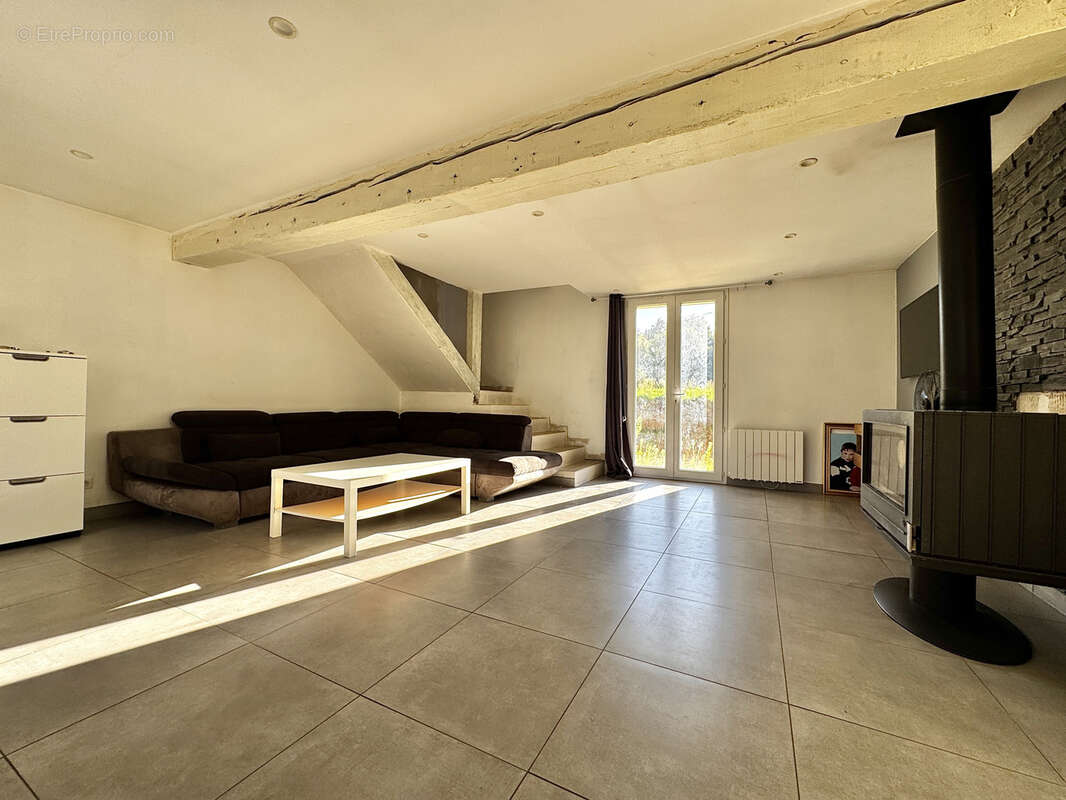 Maison à MALICORNE
