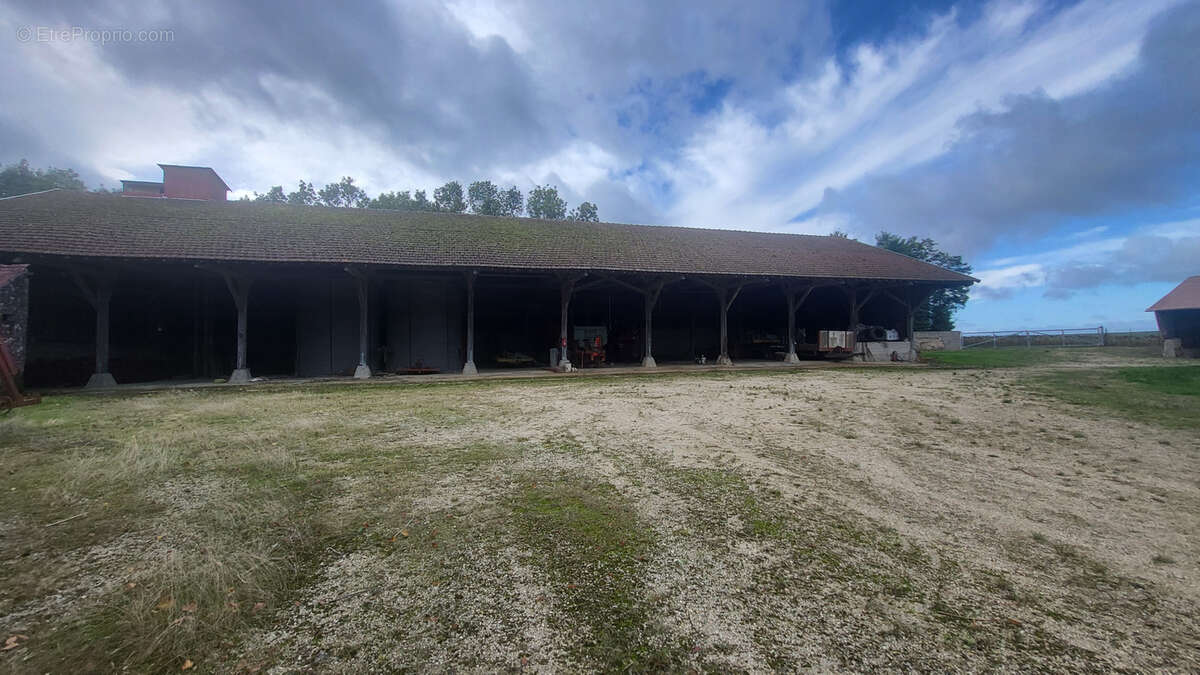 Maison à BRAY-SUR-SEINE