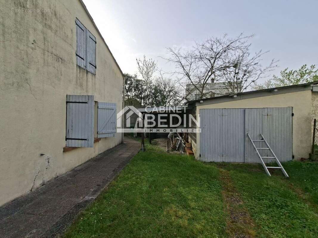 Maison à VILLENAVE-D'ORNON