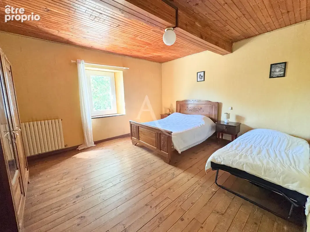 SONNAC SUR L'HERS:  Maison familiale  -  5 pièces  Terrain de 1382 + Hangar de 63 m² - photo 13