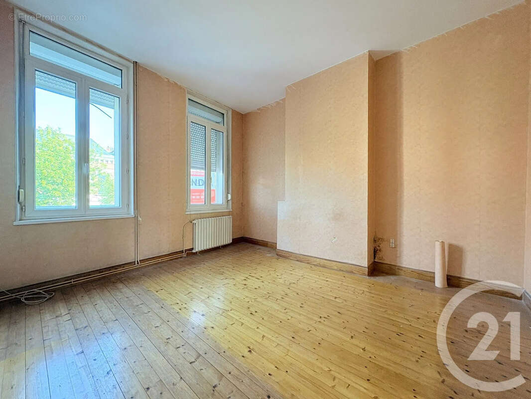 Maison 91 m² à Saint-Quentin  - photo 6