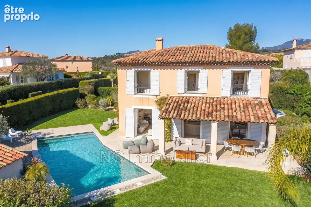 Maison à VILLENEUVE-LOUBET