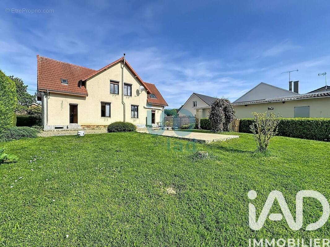 Photo 1 - Maison à LA FRANCHEVILLE