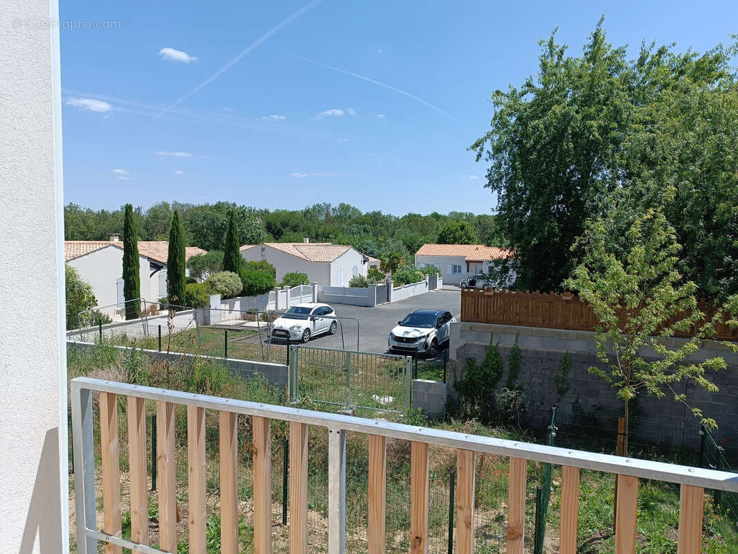 Appartement à FOURAS