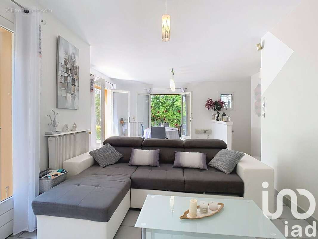 Photo 6 - Maison à FRANCHEVILLE