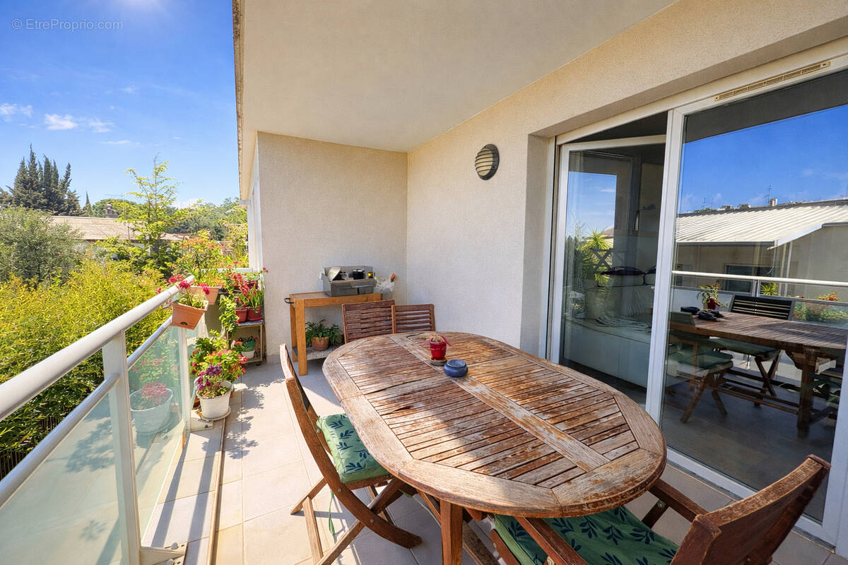 Appartement à MARSEILLE-9E