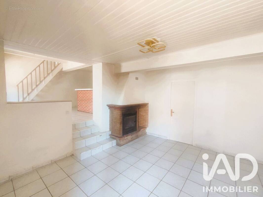 Photo 1 - Maison à MONCLAR-DE-QUERCY