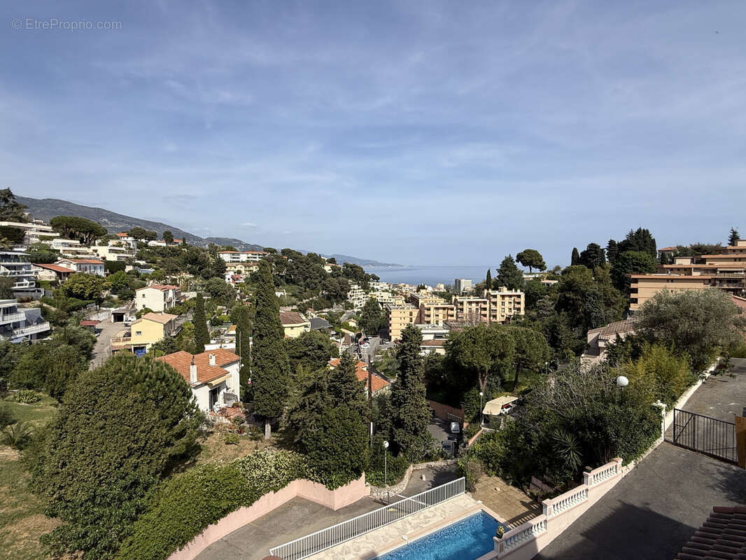 Appartement à ROQUEBRUNE-CAP-MARTIN