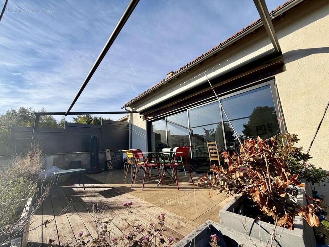 n°2 - Maison à MARSEILLE-13E