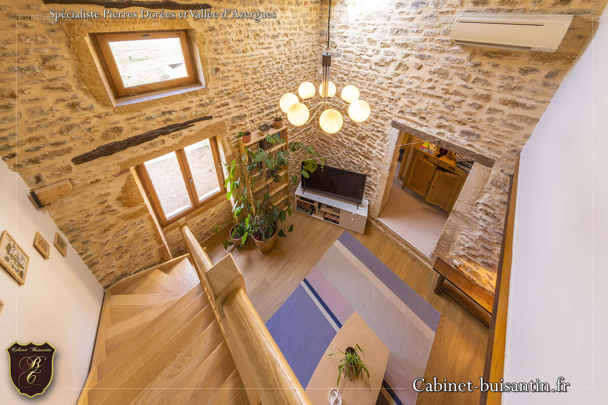 Maison à LE BOIS-D&#039;OINGT