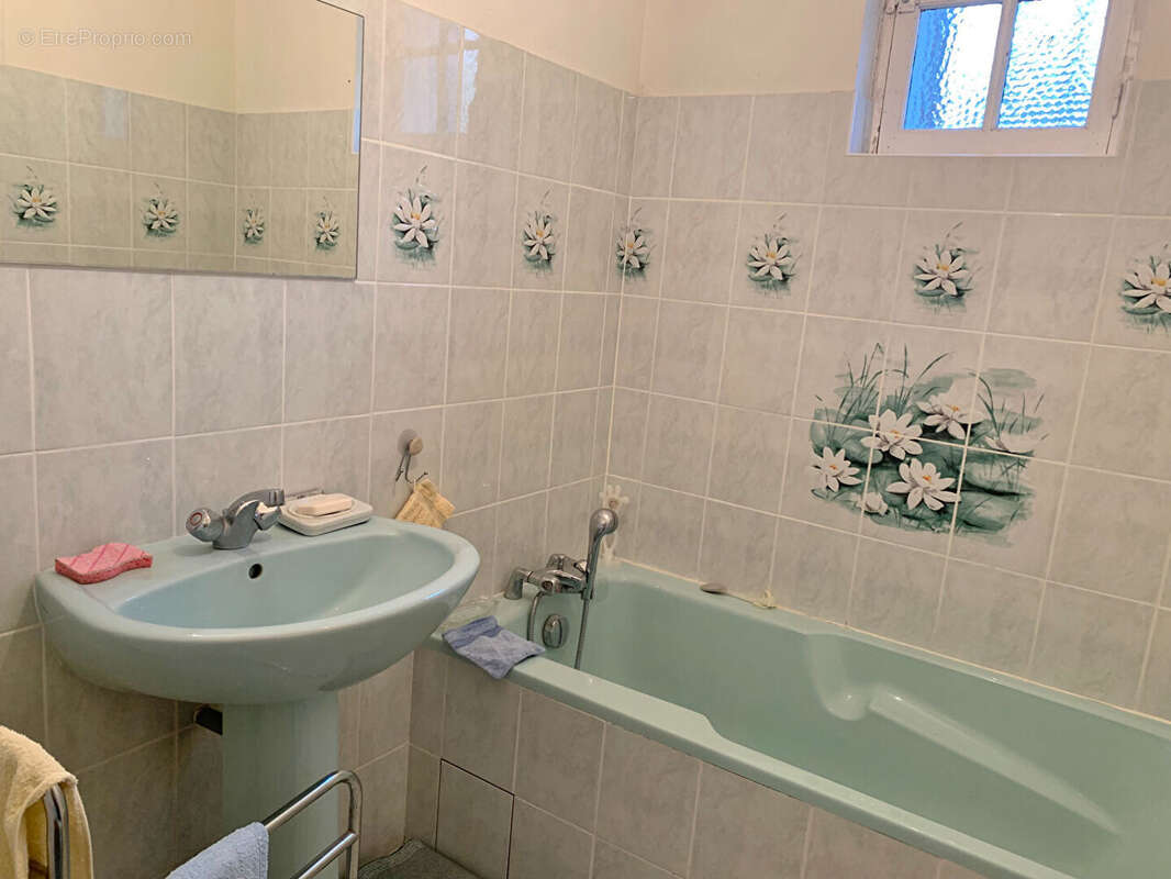 Maison à RAUVILLE-LA-PLACE