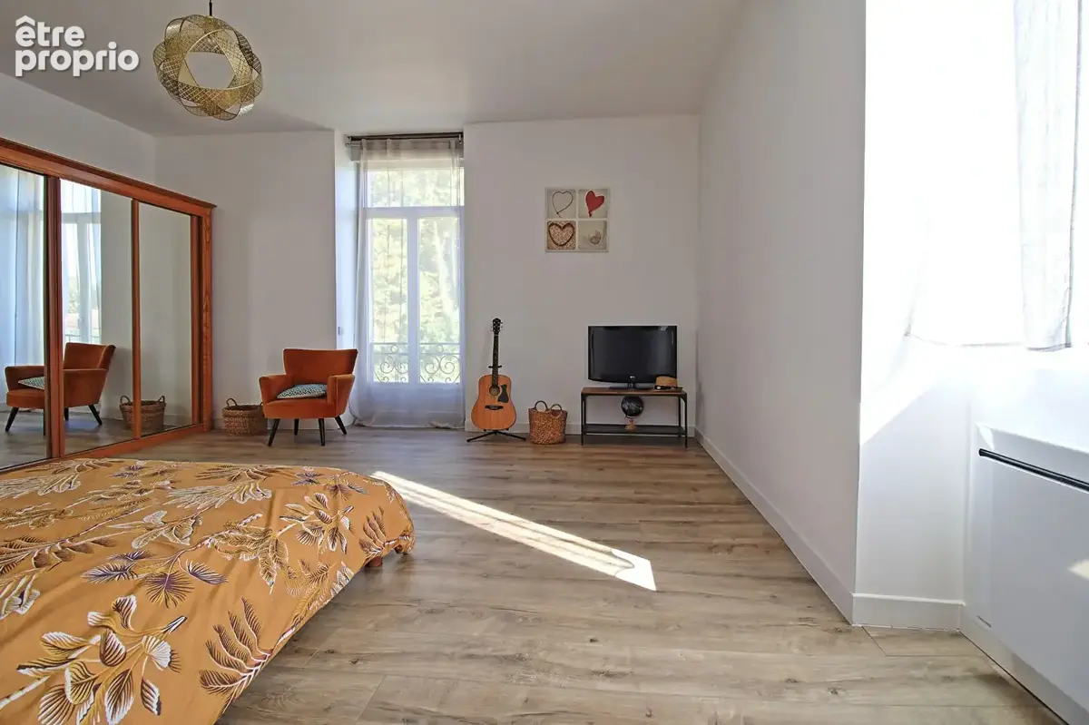Château à Candresse rénové - photo 14