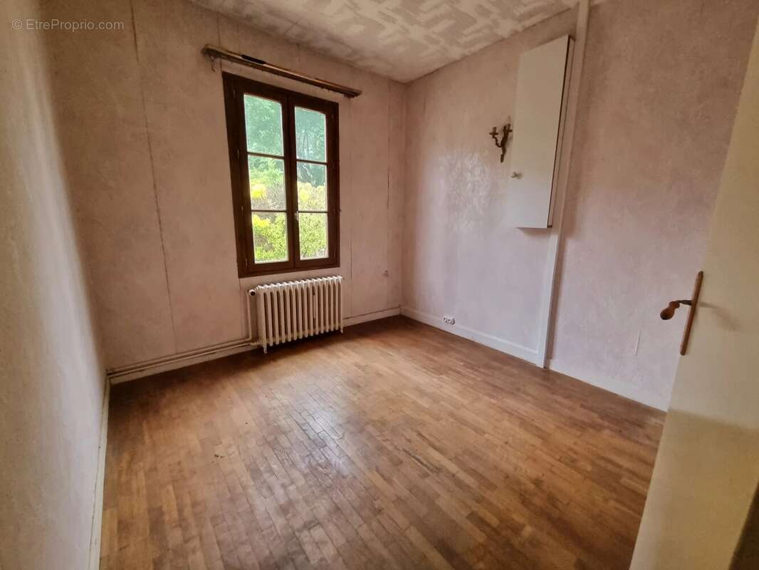 Terrain à CROISSY-SUR-SEINE