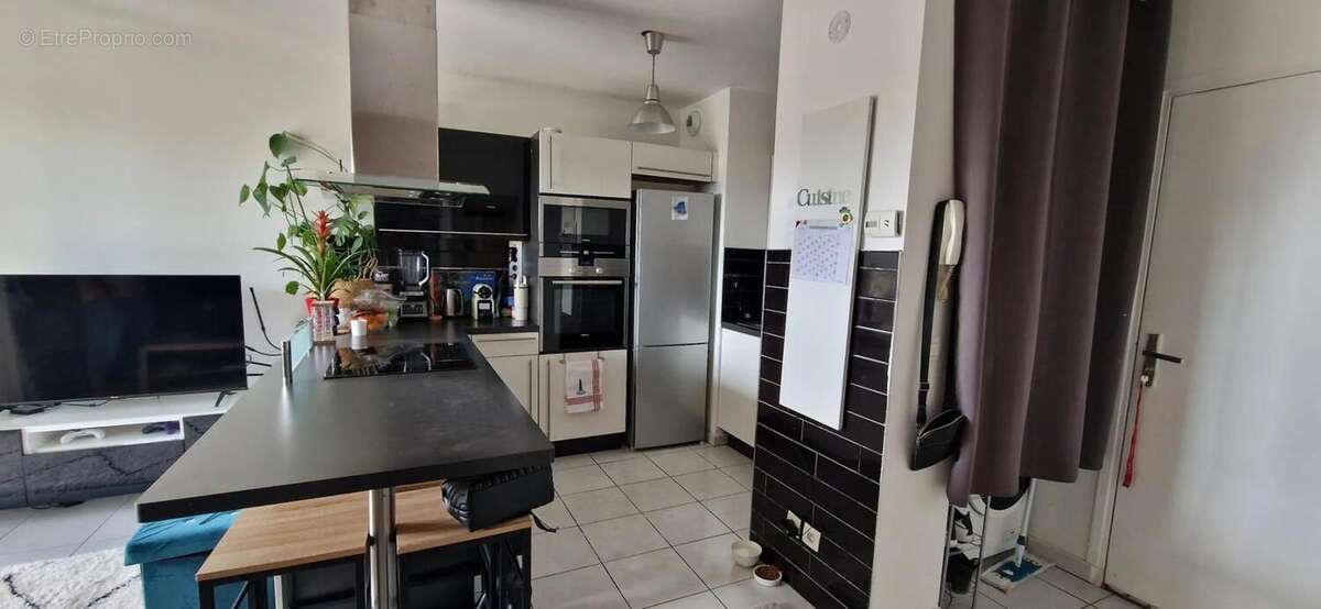 Appartement à VAULX-EN-VELIN