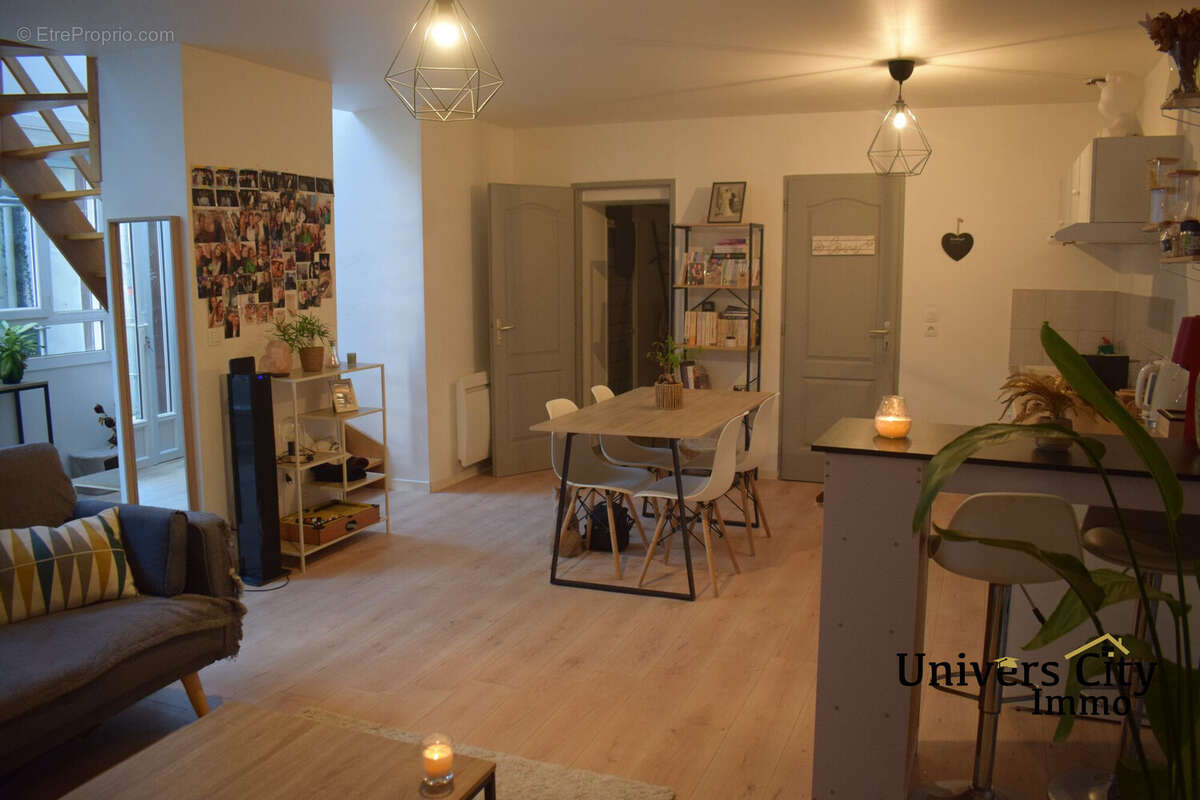 Maison à SAINT-JEAN-DE-BOISEAU