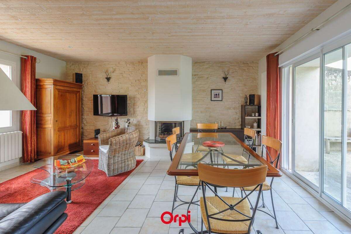 Maison à LE THOU