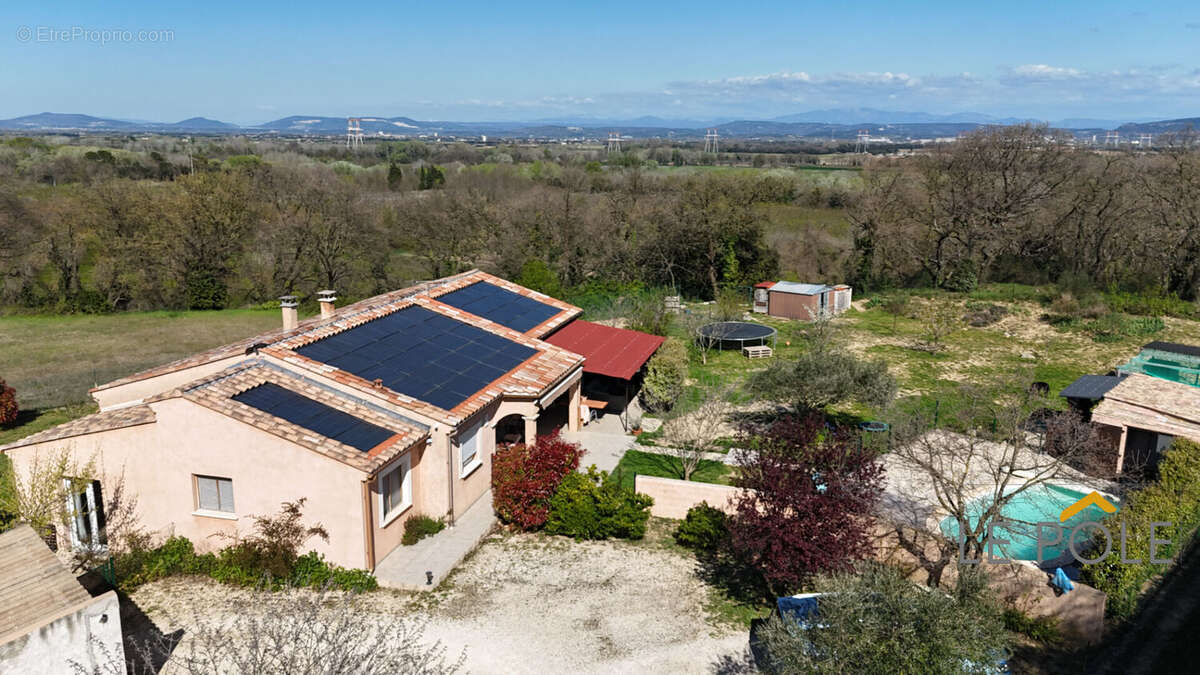 Saint marcel d'ardeche villa de plain pied 154 m² - 3 chambres + studio - photo 6