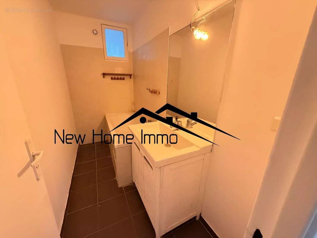 Appartement à MARSEILLE-9E